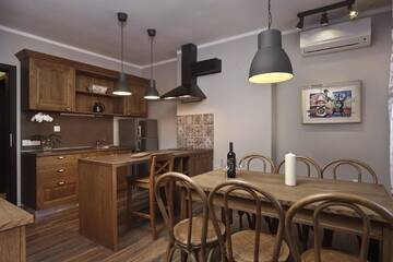 Фото номера Апартаменты с террасой Гостевой дом Esterra Vini Guest House г. Perushtitsa 2